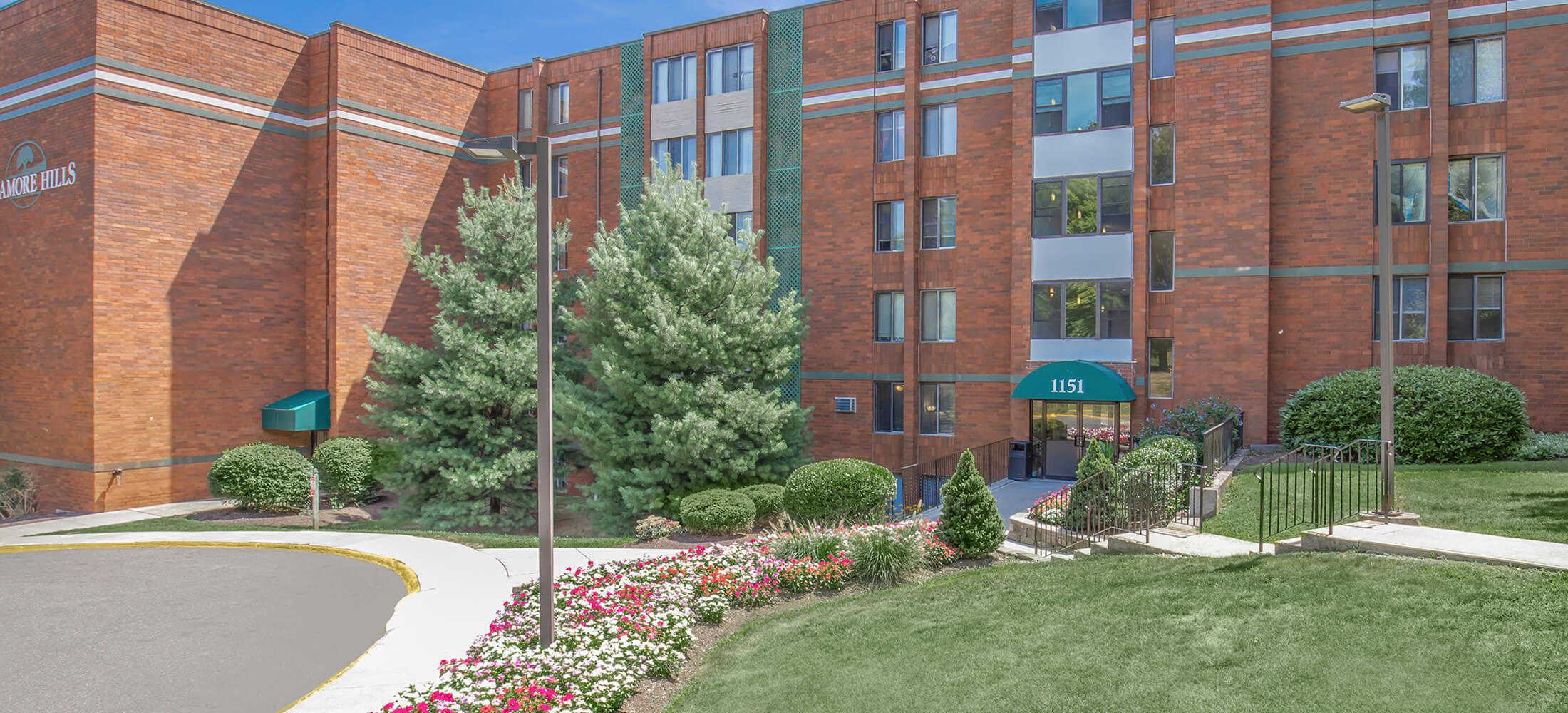 Sagamore Hills Apartments